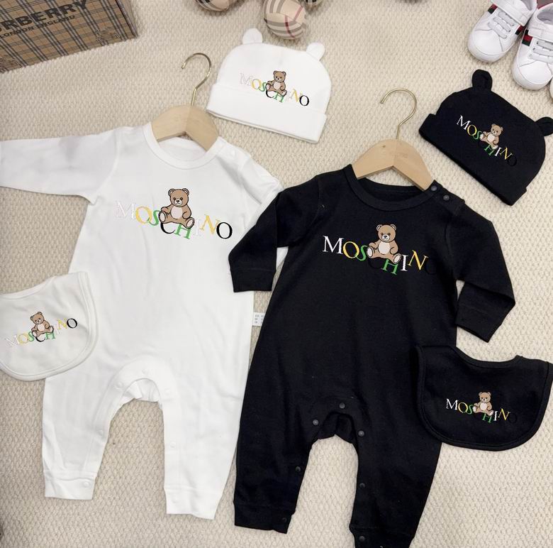 Moschino sz59 66 73 80 85 90 31